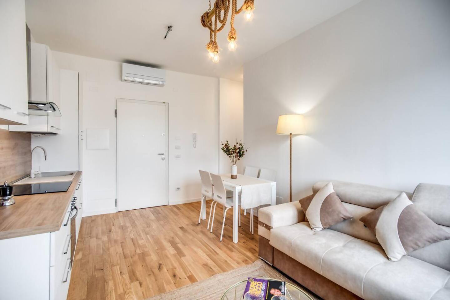 Naos Suite Close Popolo Square Rom Exteriör bild