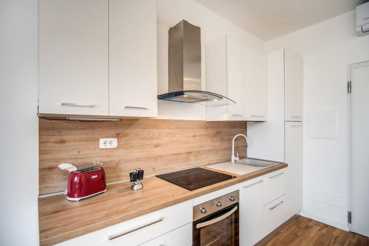 Naos Suite Close Popolo Square Rom Exteriör bild