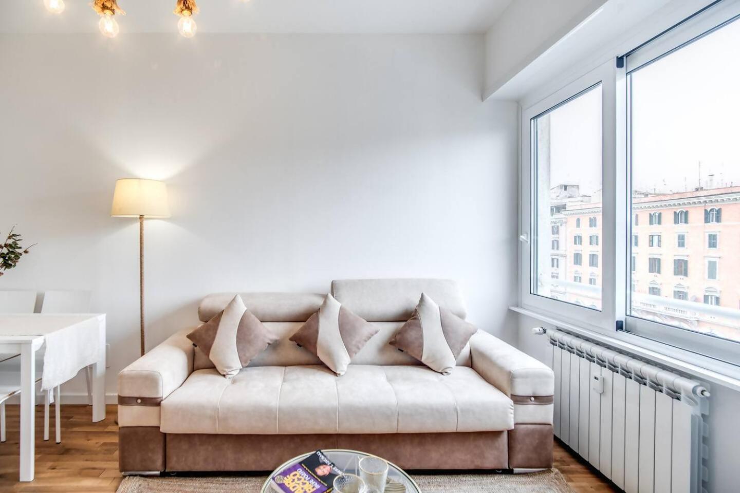 Naos Suite Close Popolo Square Rom Exteriör bild
