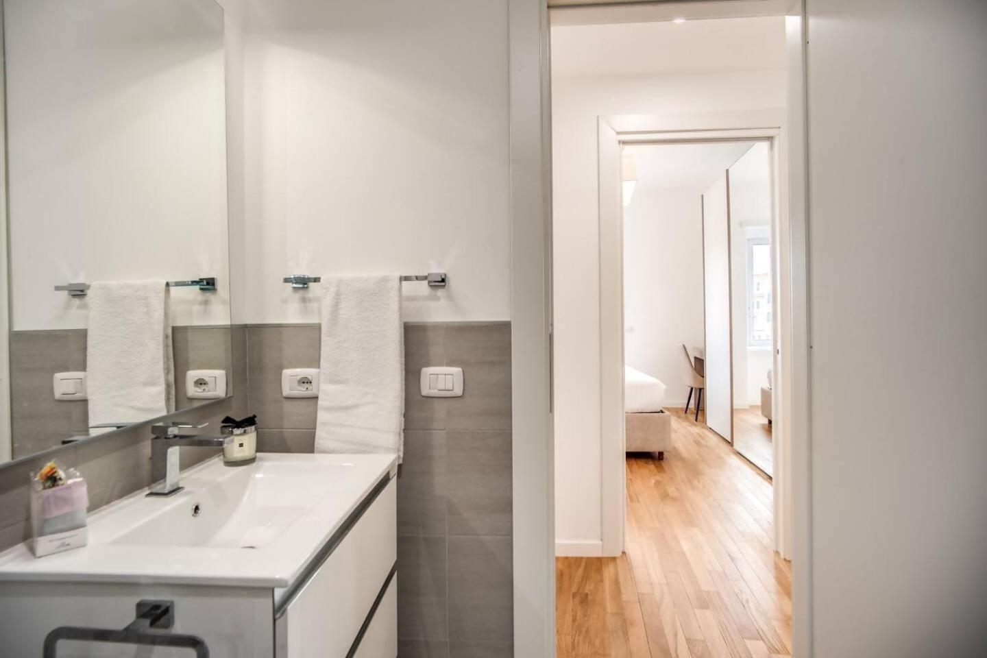 Naos Suite Close Popolo Square Rom Exteriör bild