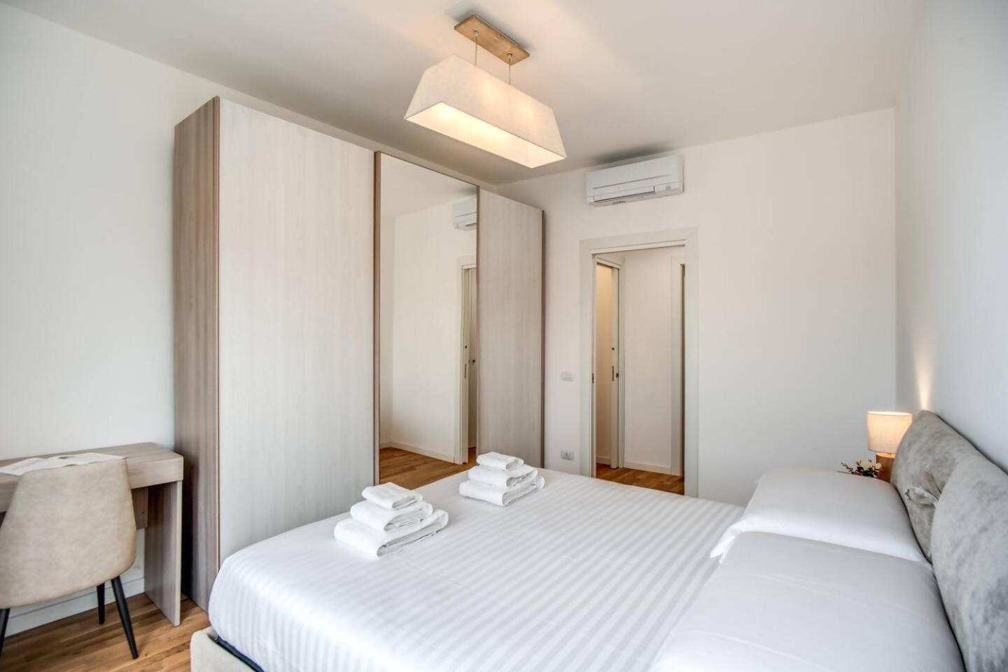 Naos Suite Close Popolo Square Rom Exteriör bild